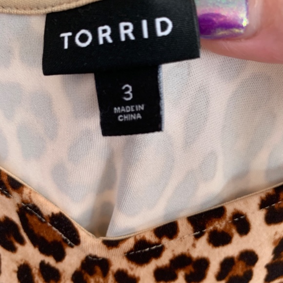 Torrid LEOPARD SWEETHEART SKATER MIDI DRESS - Picture 7 of 7